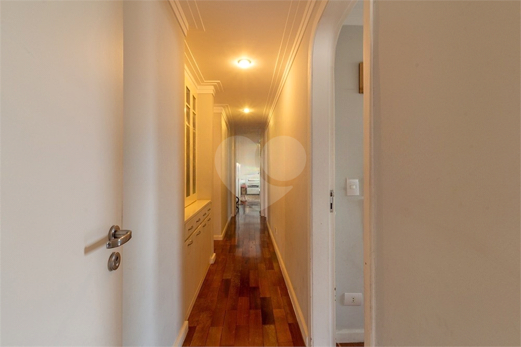 APARTAMENTO em SANTANA