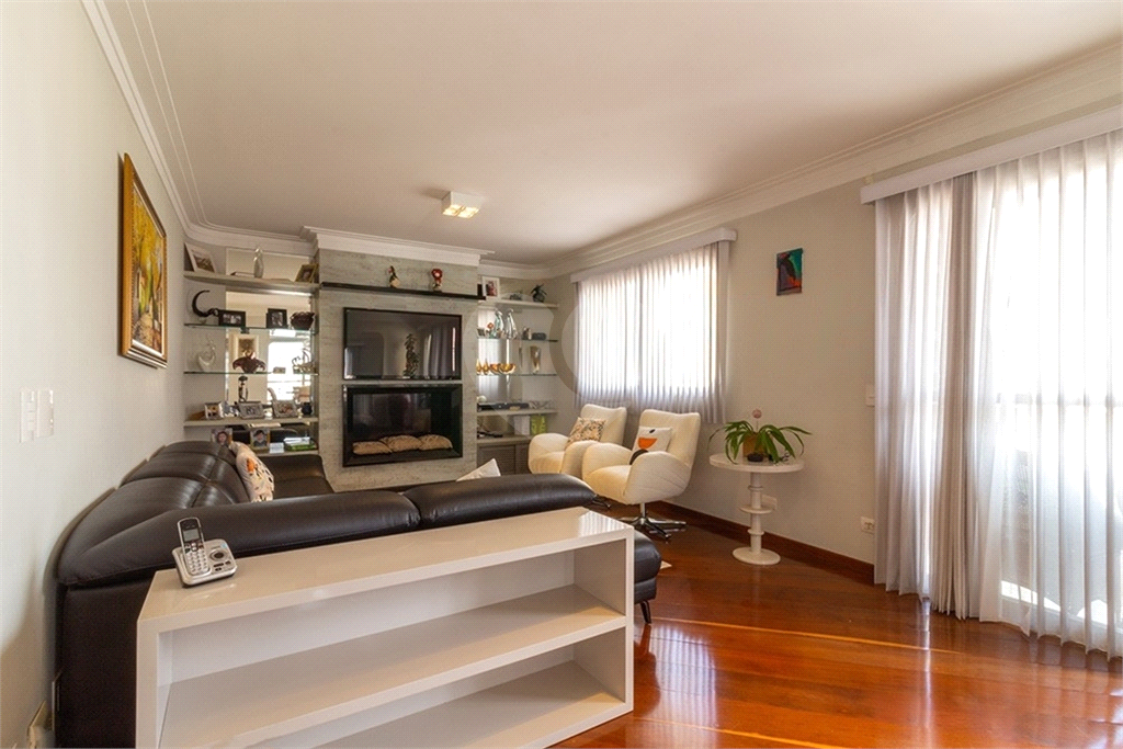 APARTAMENTO em SANTANA