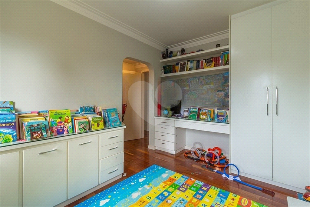APARTAMENTO em SANTANA