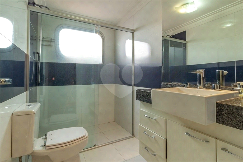 APARTAMENTO em SANTANA