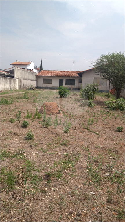 Casa à venda com 2 quartos, 50m² - Foto 11