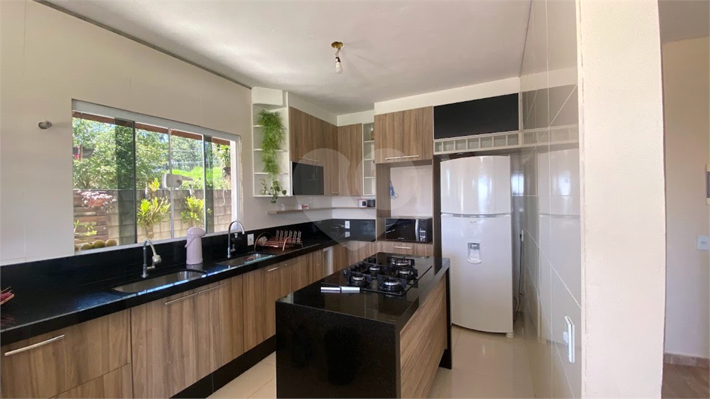 Chácara à venda com 7 quartos, 400m² - Foto 23