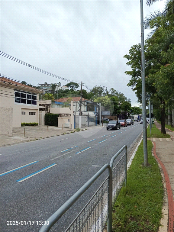 Terreno 1299 m² a Venda no bairro de Santana em São Paulo
