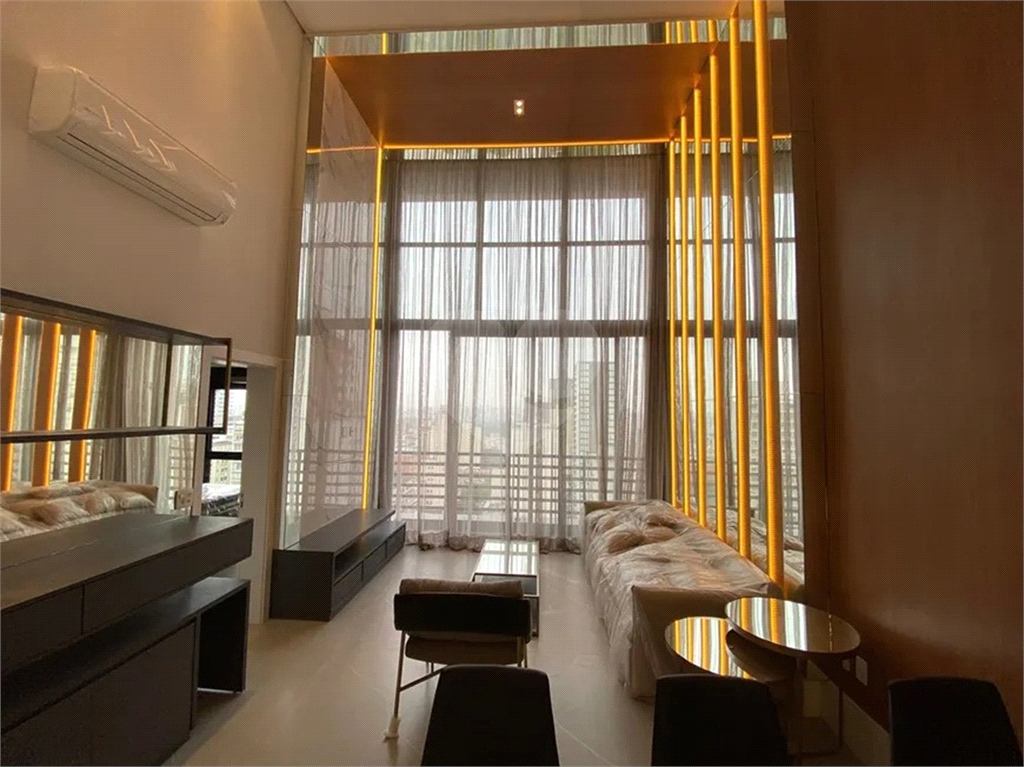 JARDINS - 2 SUITES COM CLOSET 100 M² - 2 VAGAS 