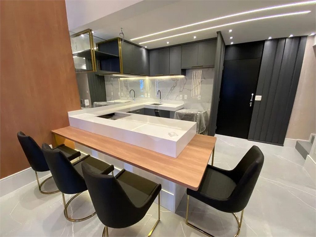 JARDINS - 2 SUITES COM CLOSET 100 M² - 2 VAGAS 
