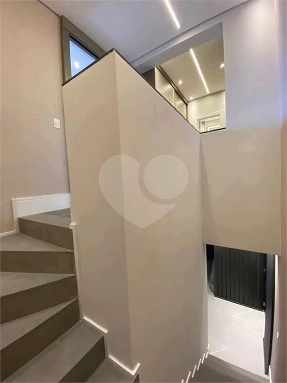 JARDINS - 2 SUITES COM CLOSET 100 M² - 2 VAGAS 