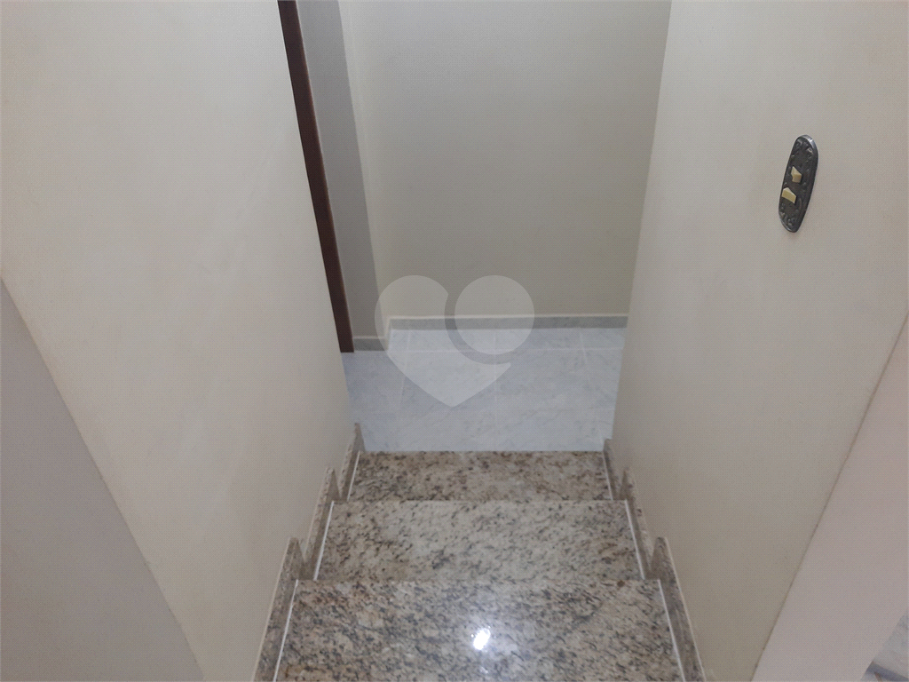 Sobrado à venda com 4 quartos, 195m² - Foto 8