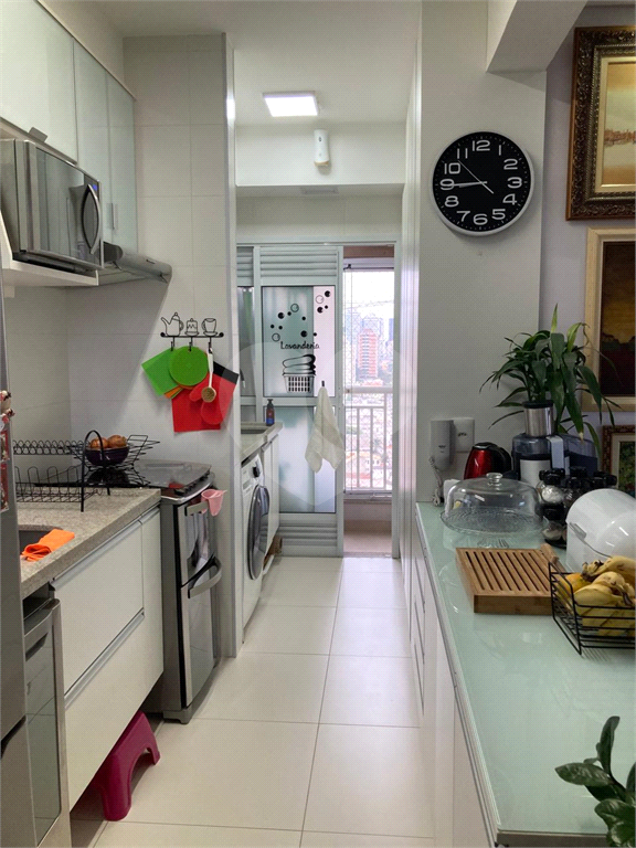 Apartamento para Locação - 2 Dormitórios - 3 Banheiros e 2 Vagas