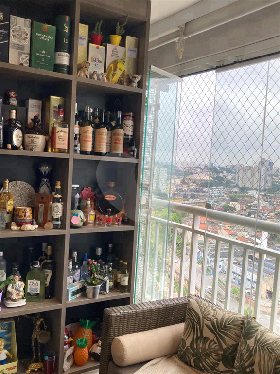Apartamento para Locação - 2 Dormitórios - 3 Banheiros e 2 Vagas