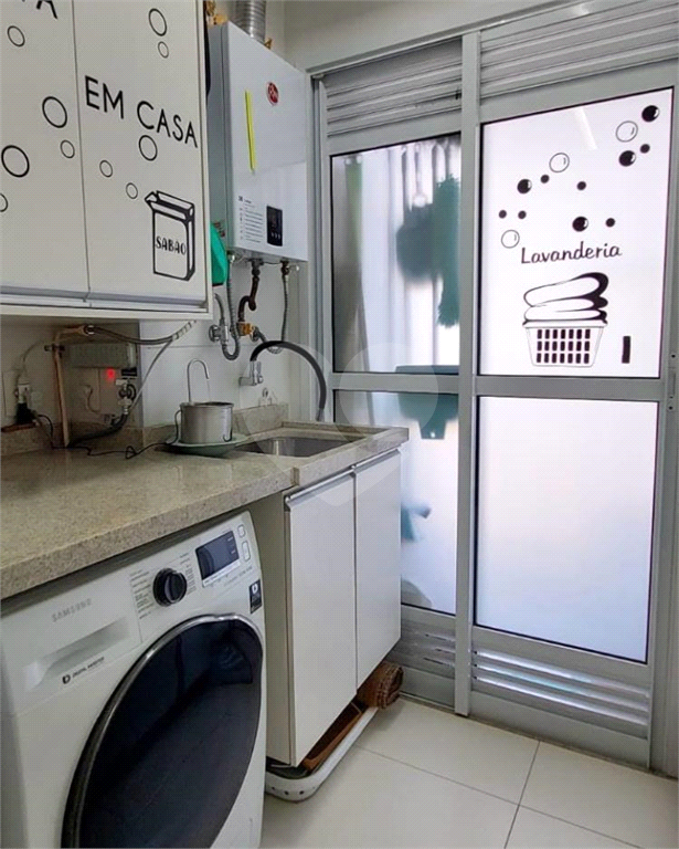 Apartamento para Locação - 2 Dormitórios - 3 Banheiros e 2 Vagas