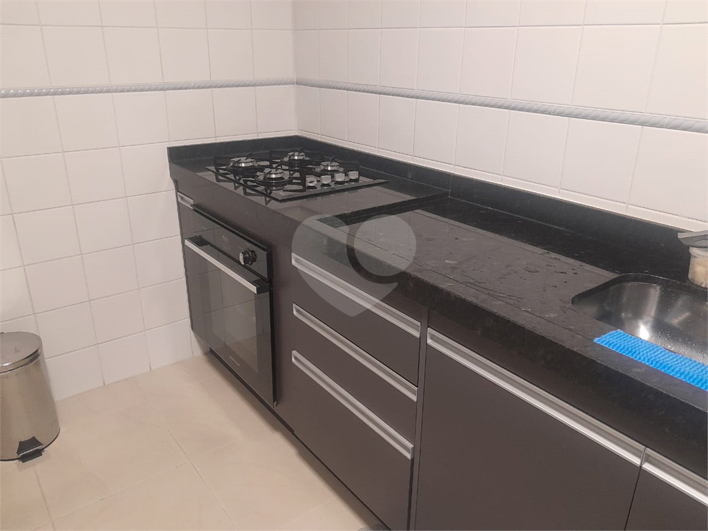 Apartamento à venda com 2 quartos, 77m² - Foto 7