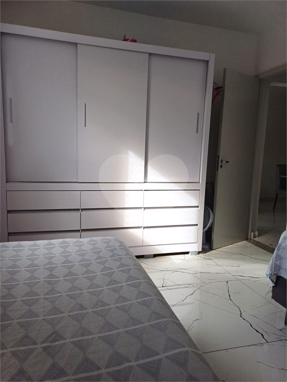Apartamento à venda com 2 quartos, 77m² - Foto 8