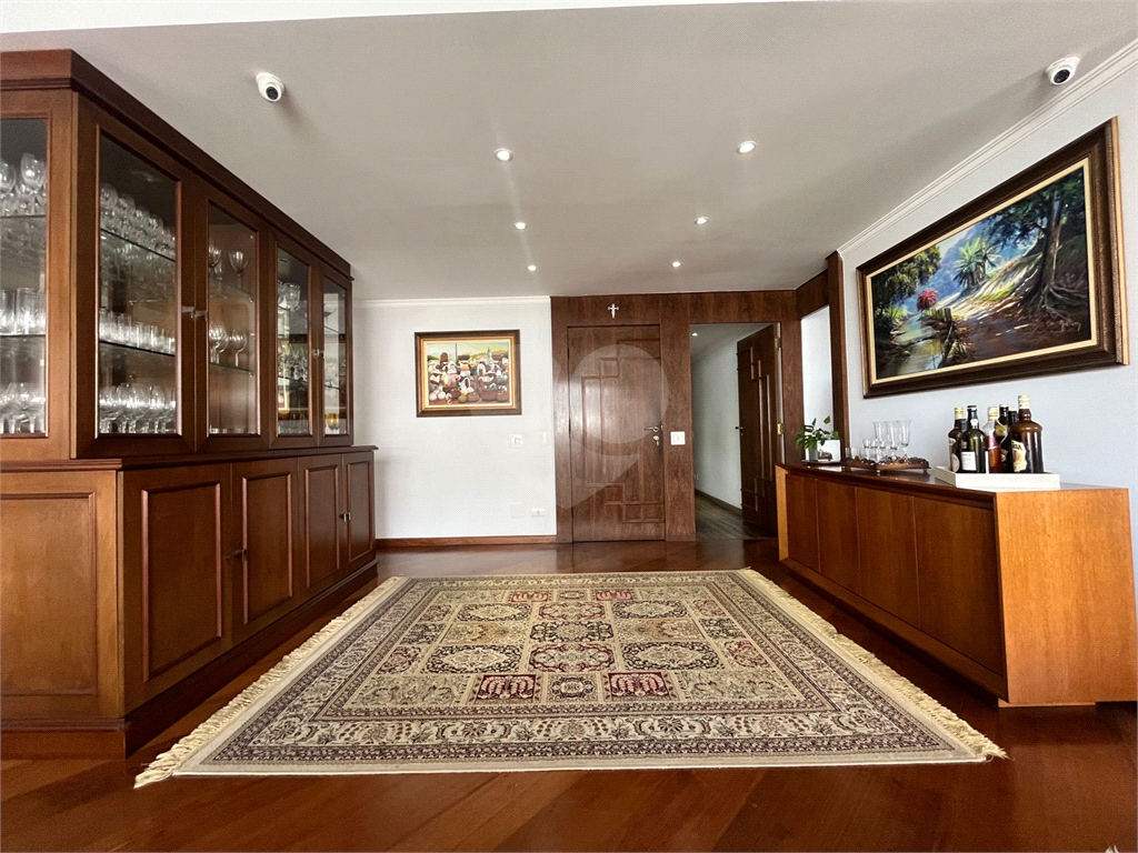 Apartamento 1 por Andar- Rua Guilherme Cristofel- Alto padrao