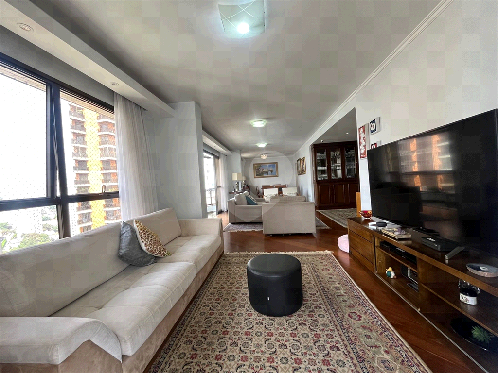 Apartamento 1 por Andar- Rua Guilherme Cristofel- Alto padrao