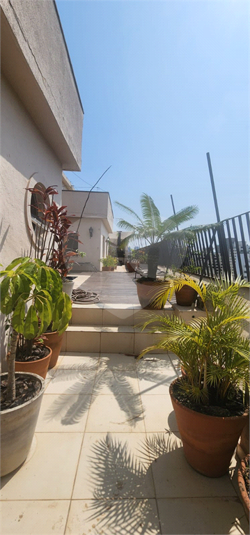 Cobertura  380m²  - 4 quartos -  Vila Nova Conceição em Frente a Praça Pereira Coutinho
