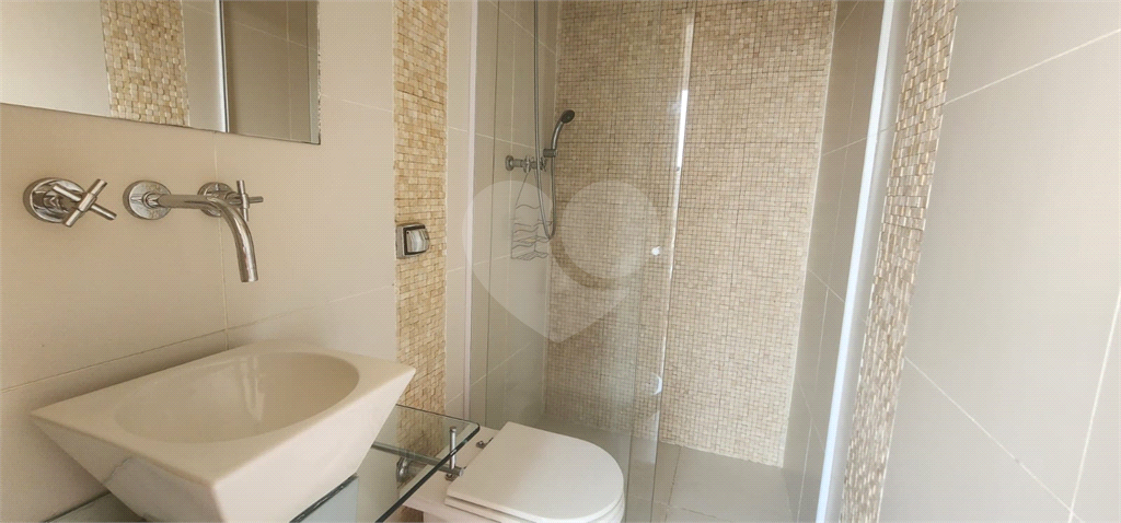 Cobertura  380m²  - 4 quartos -  Vila Nova Conceição em Frente a Praça Pereira Coutinho