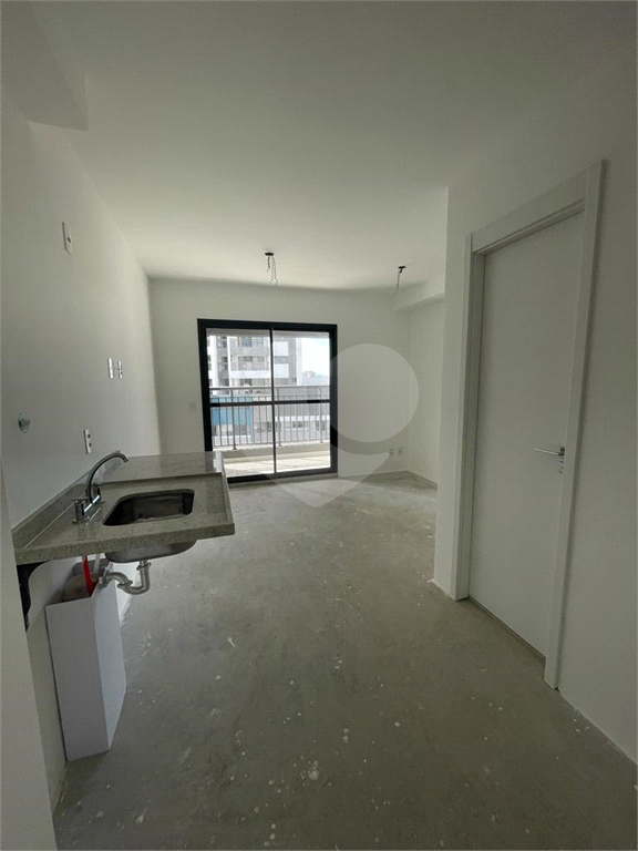 Studio novo, pertinho do Metrô Tucuruvi preço abaixo da avaliação, oportunidade