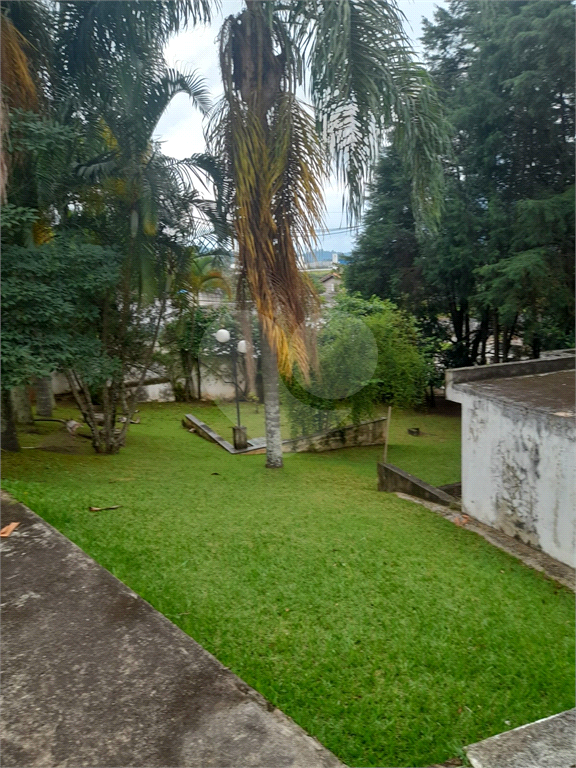 IMOVEL AMPLO - SANTANA DE PARNAÍBA 