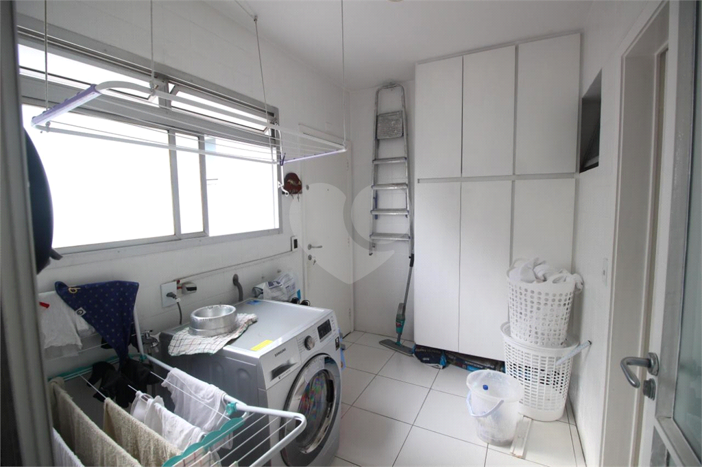 Cobertura Locação 3 quartos 1 suíte, piscina no Campo Belo