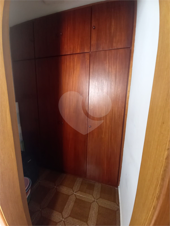 Apartamento de 2 quartos 2 banheiros 1 vaga no bairro Tremembé