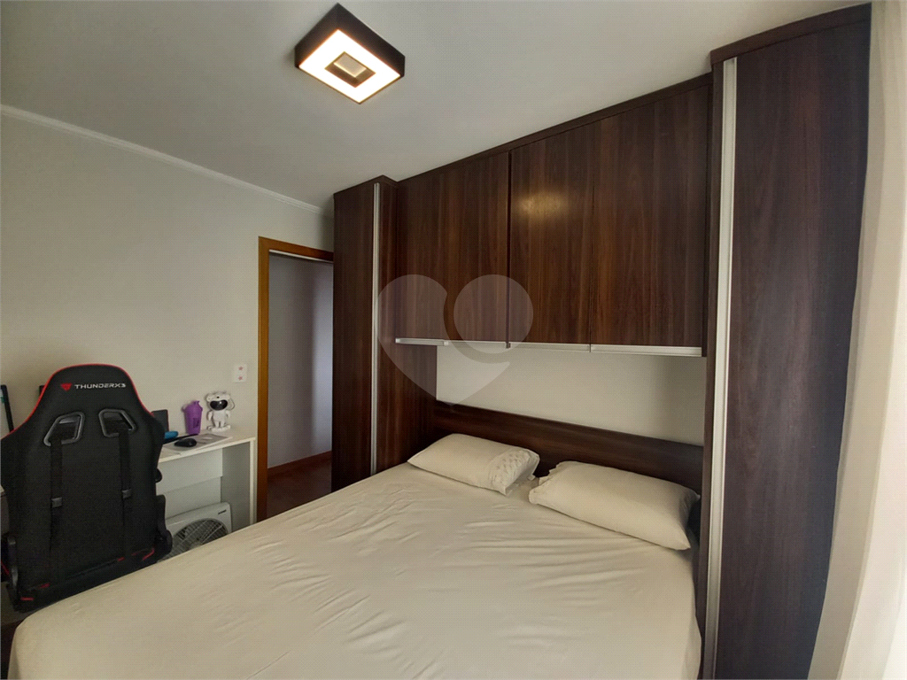 Apartamento de 2 quartos 2 banheiros 1 vaga no bairro Tremembé