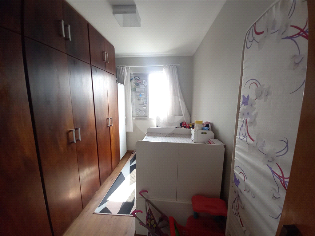 Apartamento de 2 quartos 2 banheiros 1 vaga no bairro Tremembé
