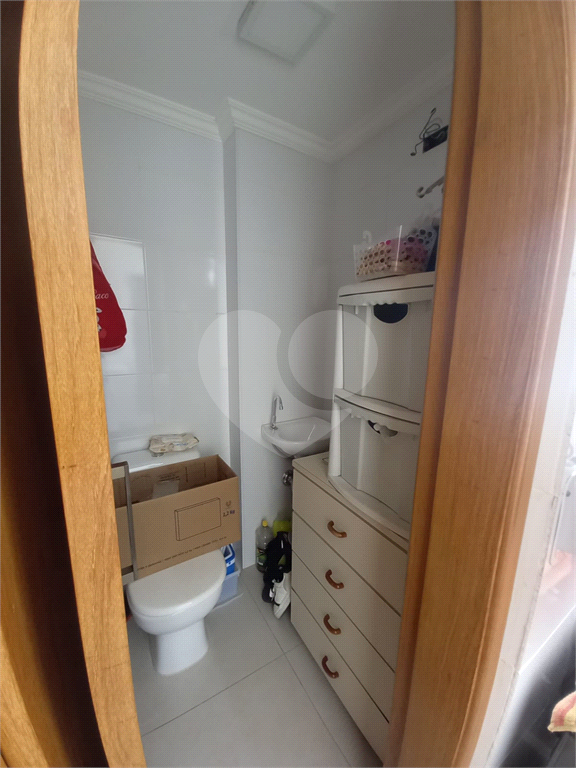 Apartamento de 2 quartos 2 banheiros 1 vaga no bairro Tremembé
