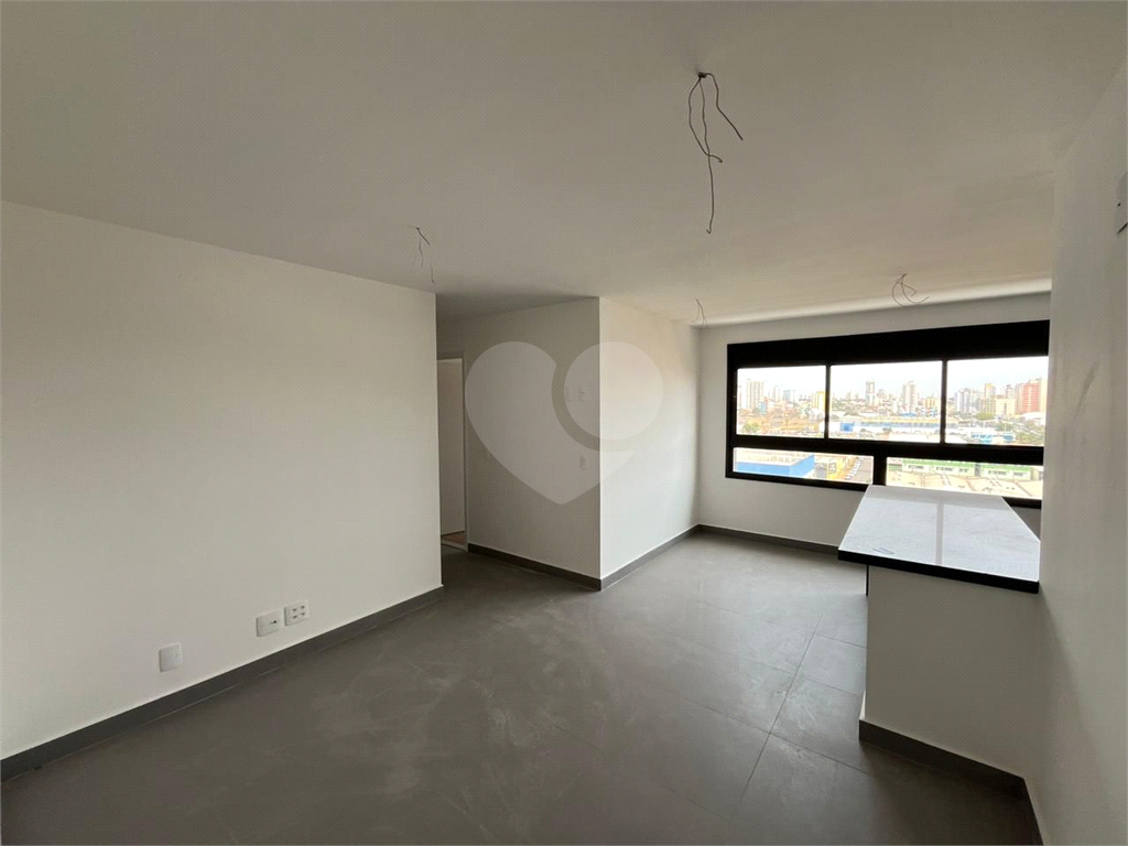 Apartamento à venda com 2 quartos, 64m² - Foto 7