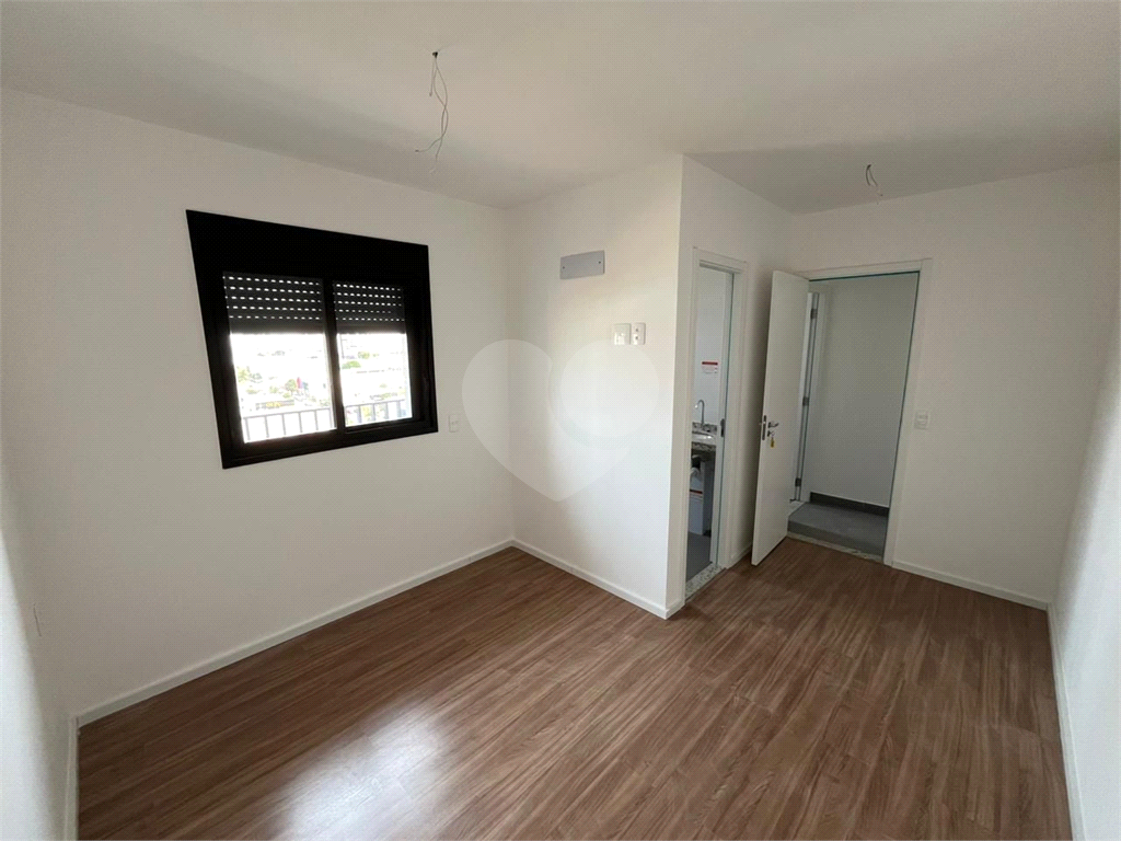 Apartamento à venda com 2 quartos, 64m² - Foto 14