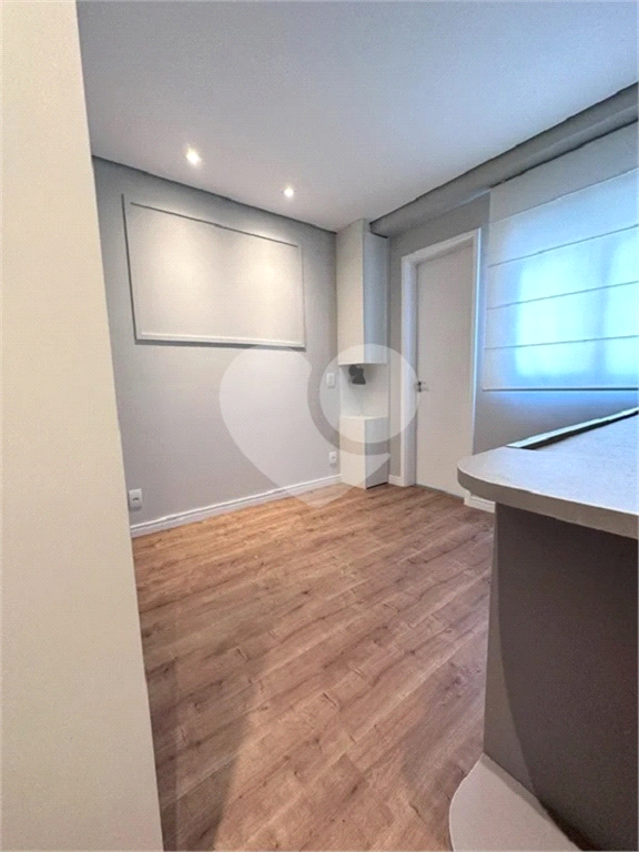 Apartamento na Barra Funda 2 dormitorios sendo 1 suite e 1 Vaga de Garagem 