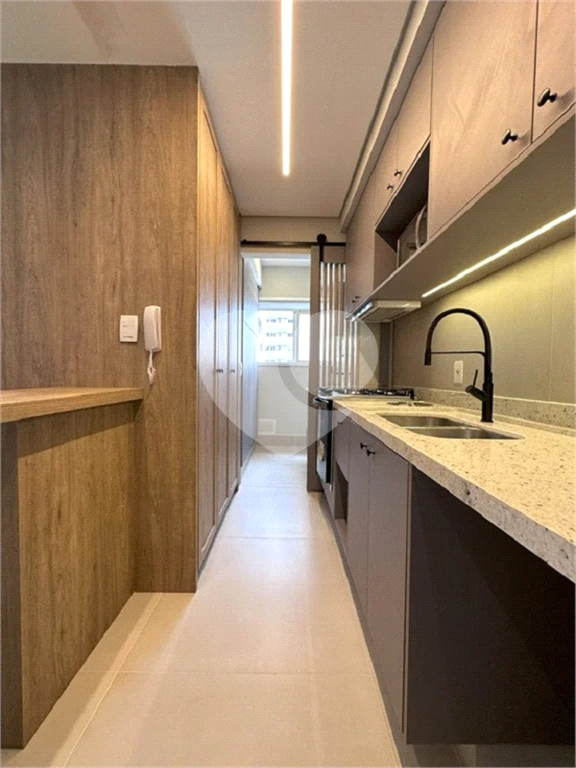 Apartamento na Barra Funda 2 dormitorios sendo 1 suite e 1 Vaga de Garagem 