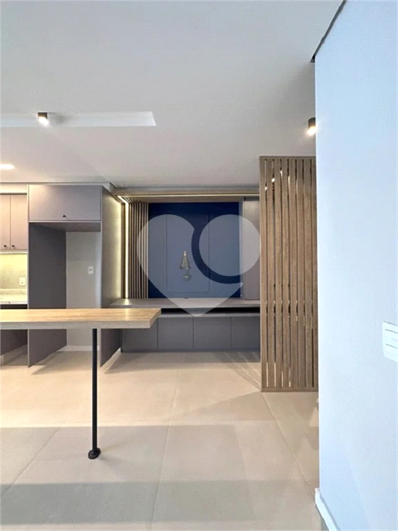 Apartamento na Barra Funda 2 dormitorios sendo 1 suite e 1 Vaga de Garagem 