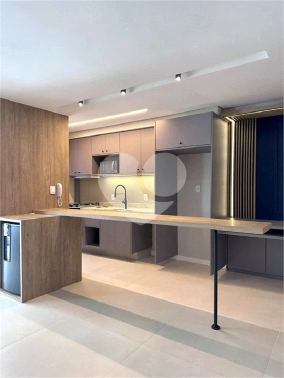 Apartamento na Barra Funda 2 dormitorios sendo 1 suite e 1 Vaga de Garagem 