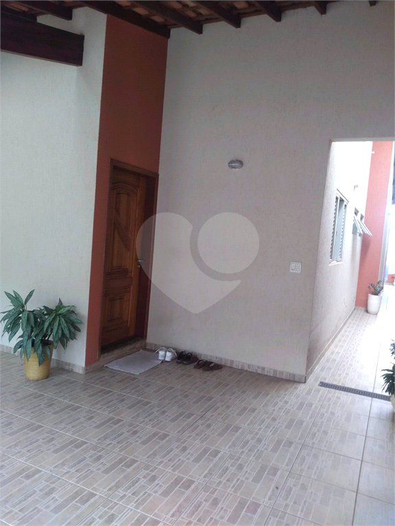 Casa à venda com 3 quartos, 104m² - Foto 2
