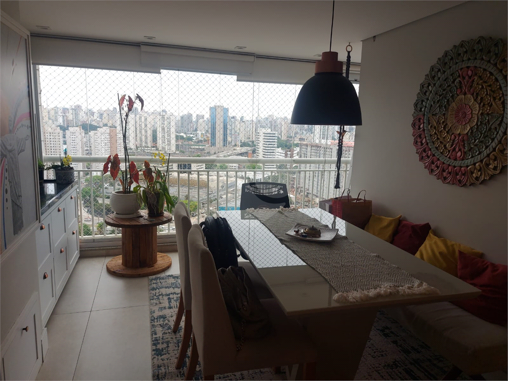 APARTAMENTO em BARRA FUNDA