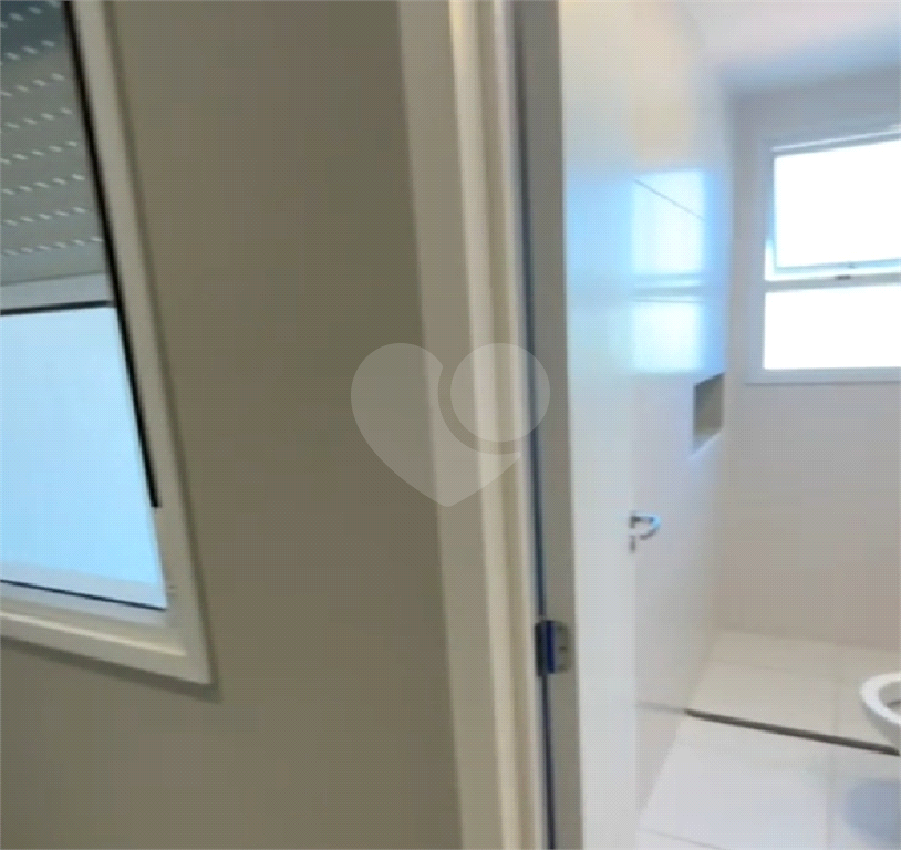 Apartamento Com dois Dorms e dois banheiros