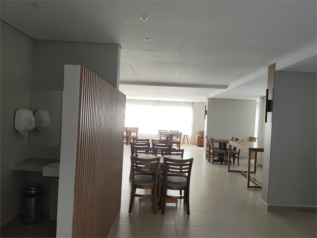 Apartamento à venda com 3 quartos, 66m² - Foto 45