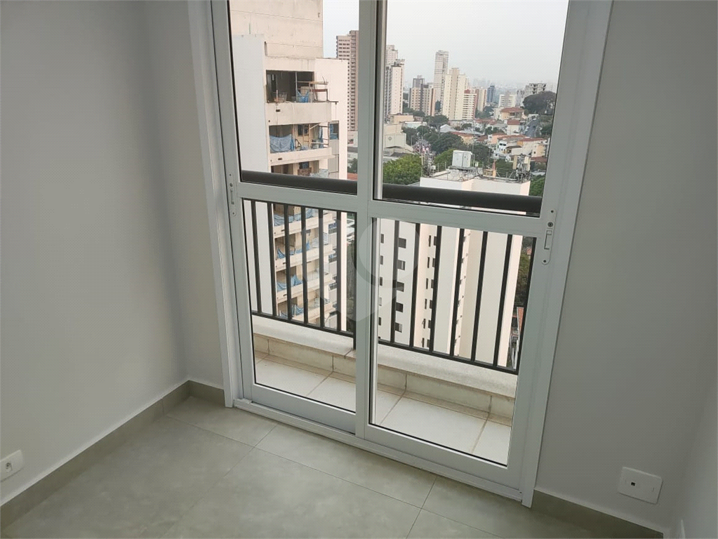 Apartamento à venda com 3 quartos, 66m² - Foto 30