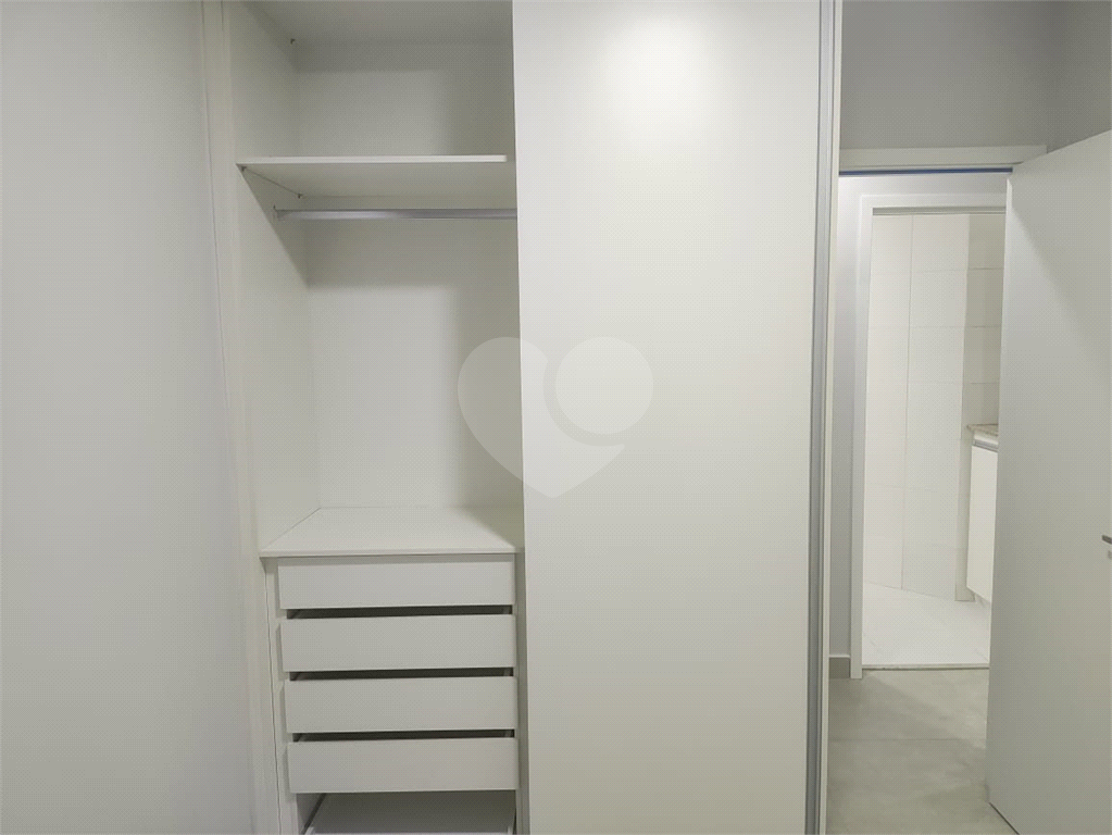 Apartamento à venda com 3 quartos, 66m² - Foto 25