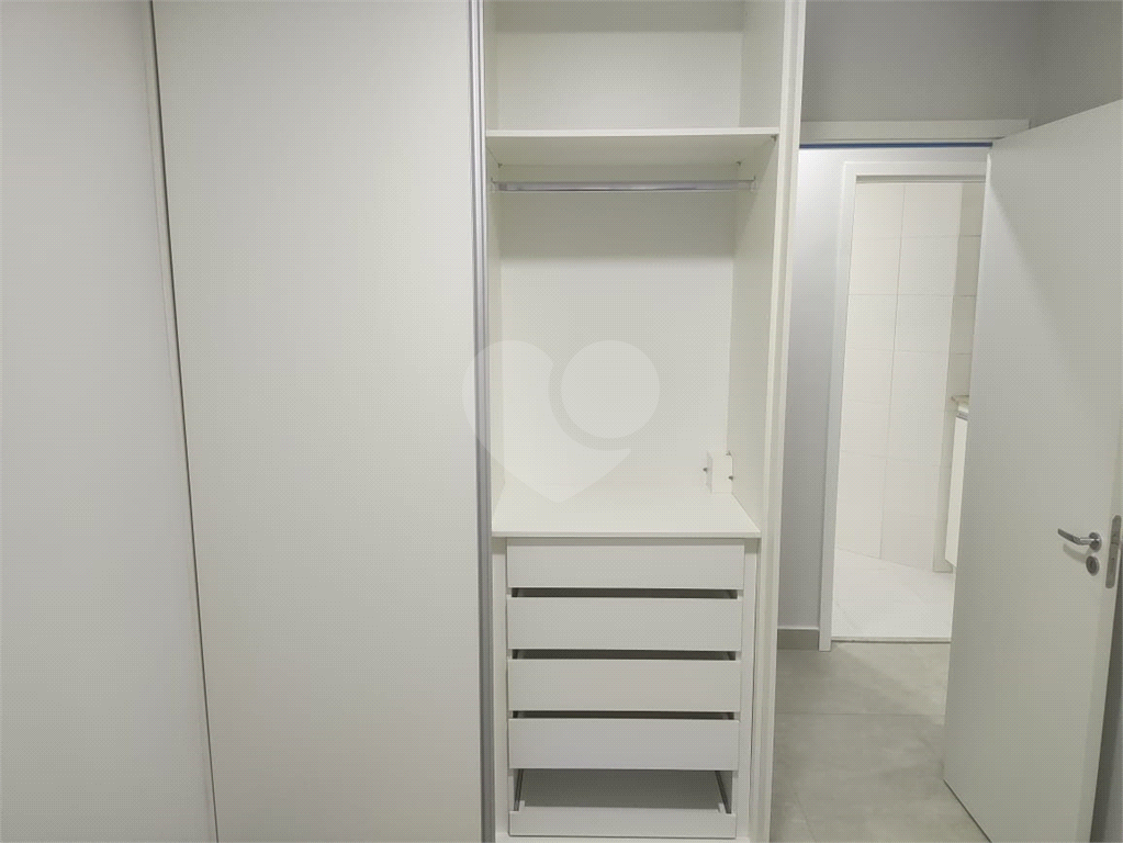 Apartamento à venda com 3 quartos, 66m² - Foto 26