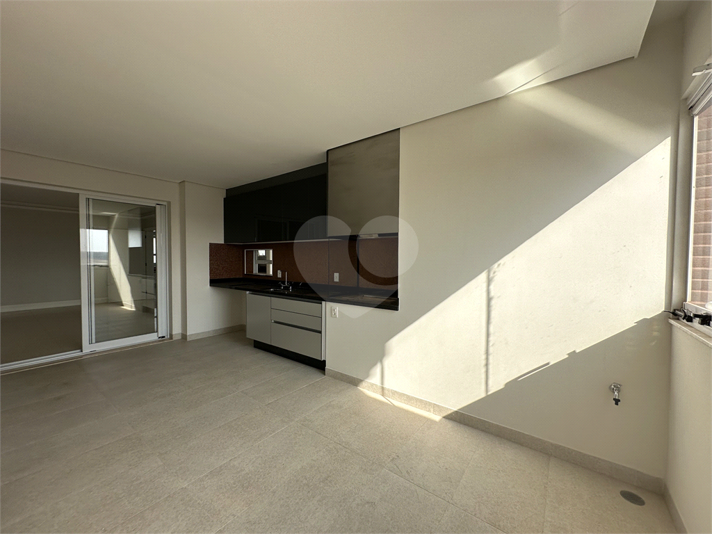 Apartamento à venda com 5 quartos, 380m² - Foto 8