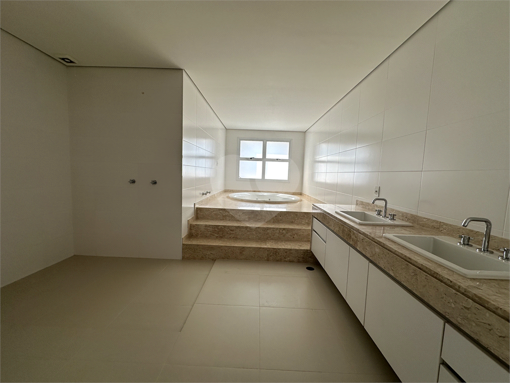 Apartamento à venda com 5 quartos, 380m² - Foto 35