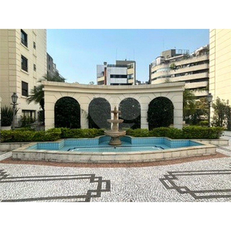 APARTAMENTO 2 DORMITÓRIOS 2 VAGAS À VENDA NO MORUMBI REAL PARQUE.