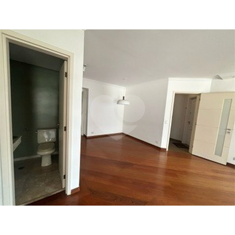 APARTAMENTO 2 DORMITÓRIOS 2 VAGAS À VENDA NO MORUMBI REAL PARQUE.