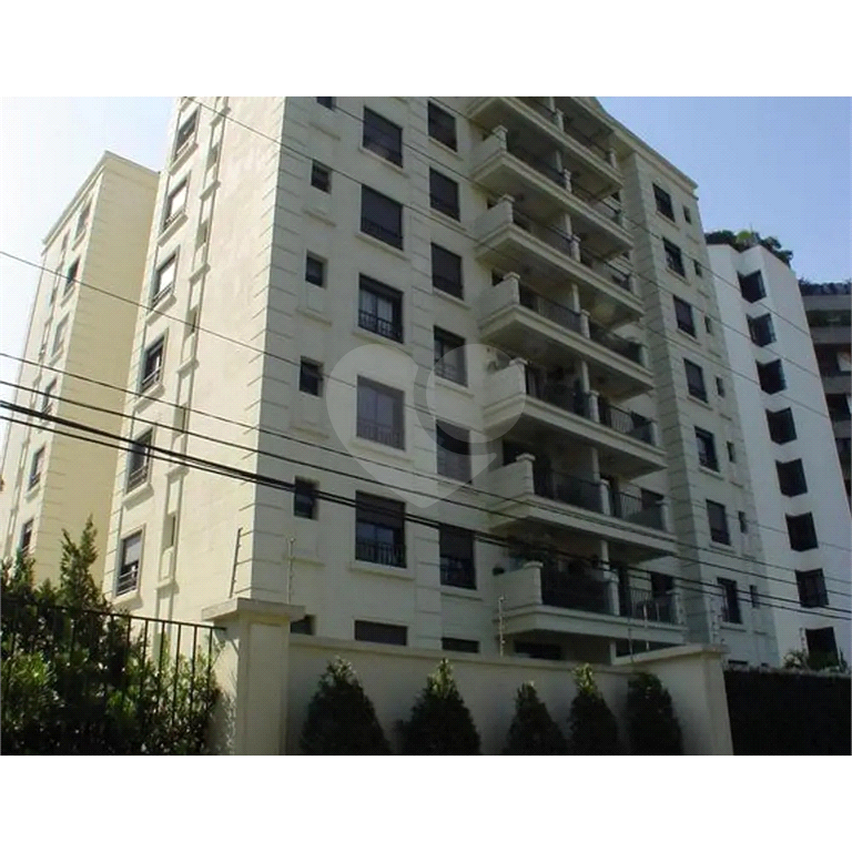 APARTAMENTO 2 DORMITÓRIOS 2 VAGAS À VENDA NO MORUMBI REAL PARQUE.