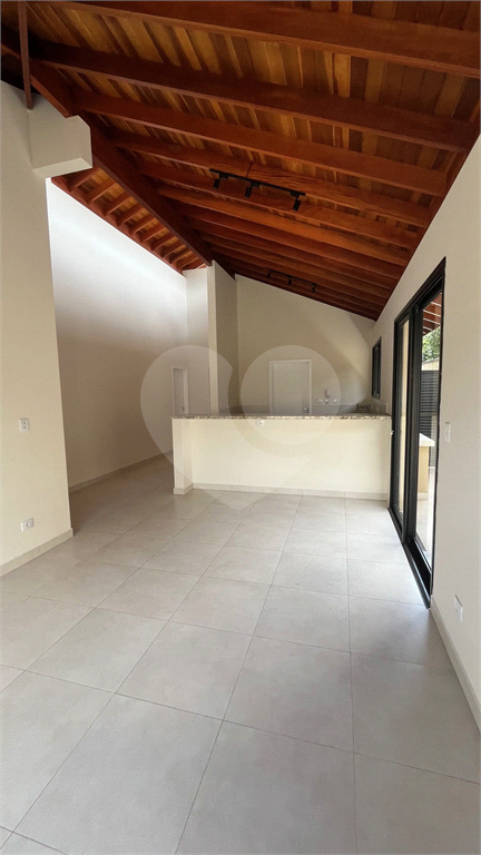 Casa de Condomínio para alugar com 3 quartos, 131m² - Foto 5