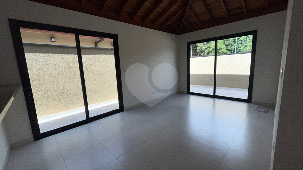 Casa de Condomínio para alugar com 3 quartos, 131m² - Foto 29