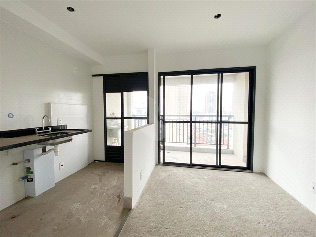 Apartamento novo ao lado do metrô Parada Inglesa 2 dormitórios 