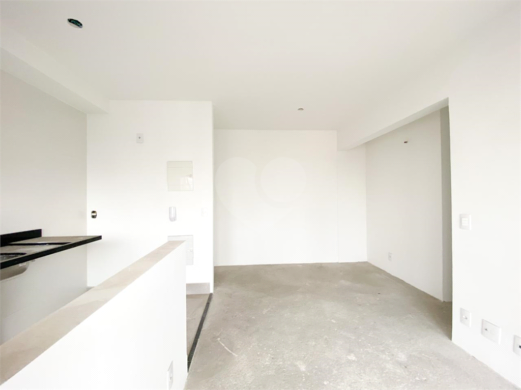 Apartamento novo ao lado do metrô Parada Inglesa 2 dormitórios 
