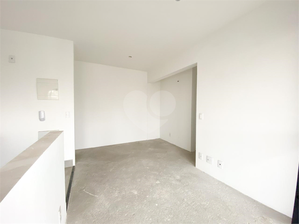 Apartamento novo ao lado do metrô Parada Inglesa 2 dormitórios 